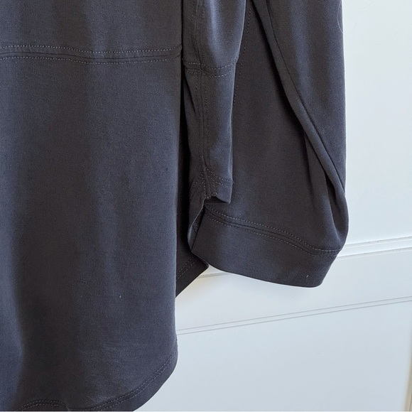 Free People We the Free High/Low Henley Top Sz Small Lagenlook Momcore - Picture 7 of 9